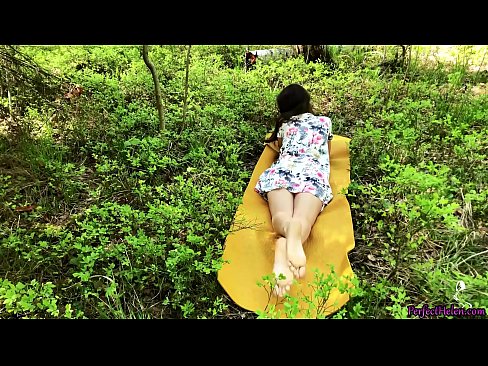 ❤️ ටින්ඩර් මත සිටින ආගන්තුකයෙක් මගේ පුකට ස්වයං වින්දනයේ යෙදෙන අතර වනාන්තරයේ දැඩි ආශාවකින් කෙලෙසයි ❤️❌ Fucking si.91sexy.top ❌️